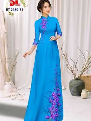 1675910870 vai ao dai dep vua ra (13)